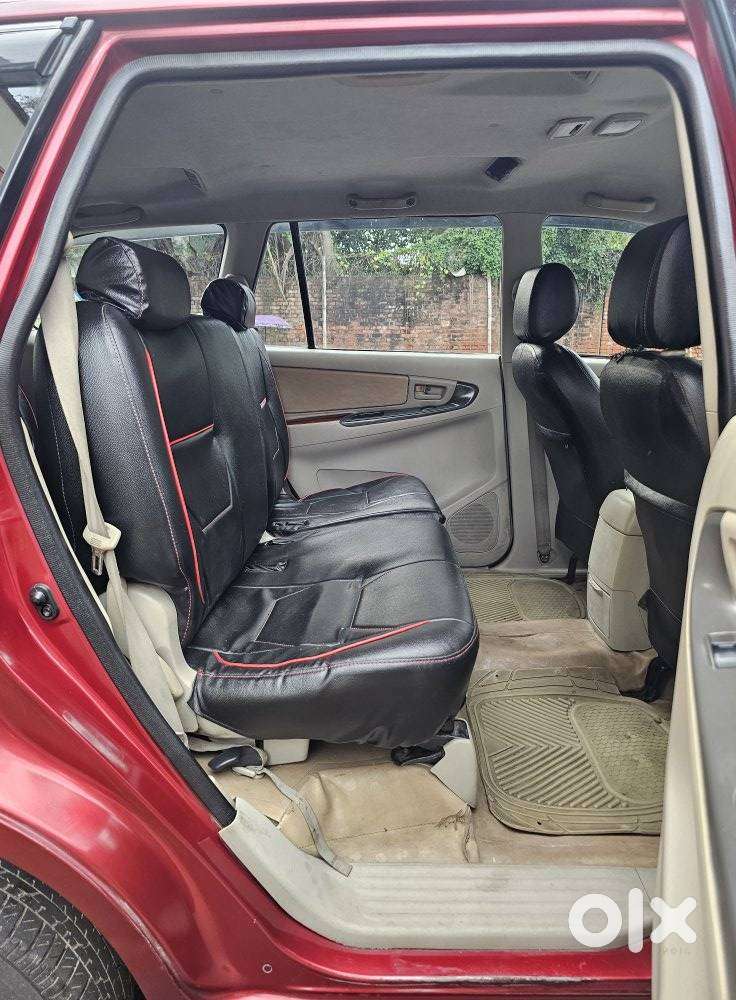 Toyota Innova 2.0 Gx 8 Str, 2010, Diesel
