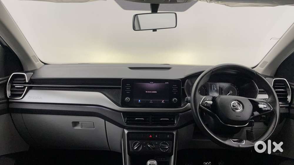 Skoda Kushaq Ambition 1.0l Tsi Mt, 2022, Petrol