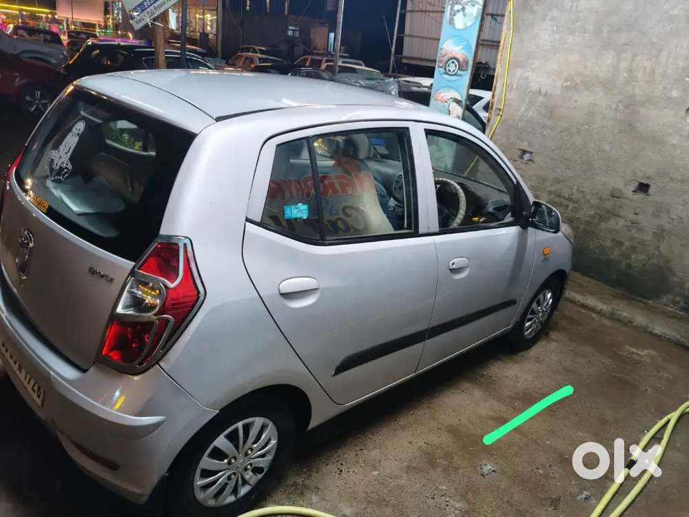 Hyundai I10 Sportz 2015 Km Driven