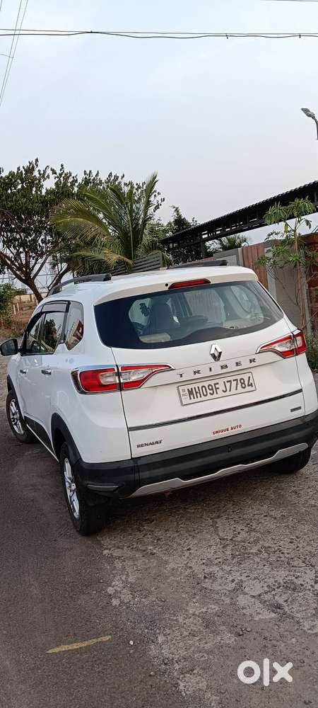 7 Seter Best Car