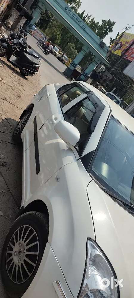 Maruti Suzuki Dzire 2011 Diesel 135000 Km Driven