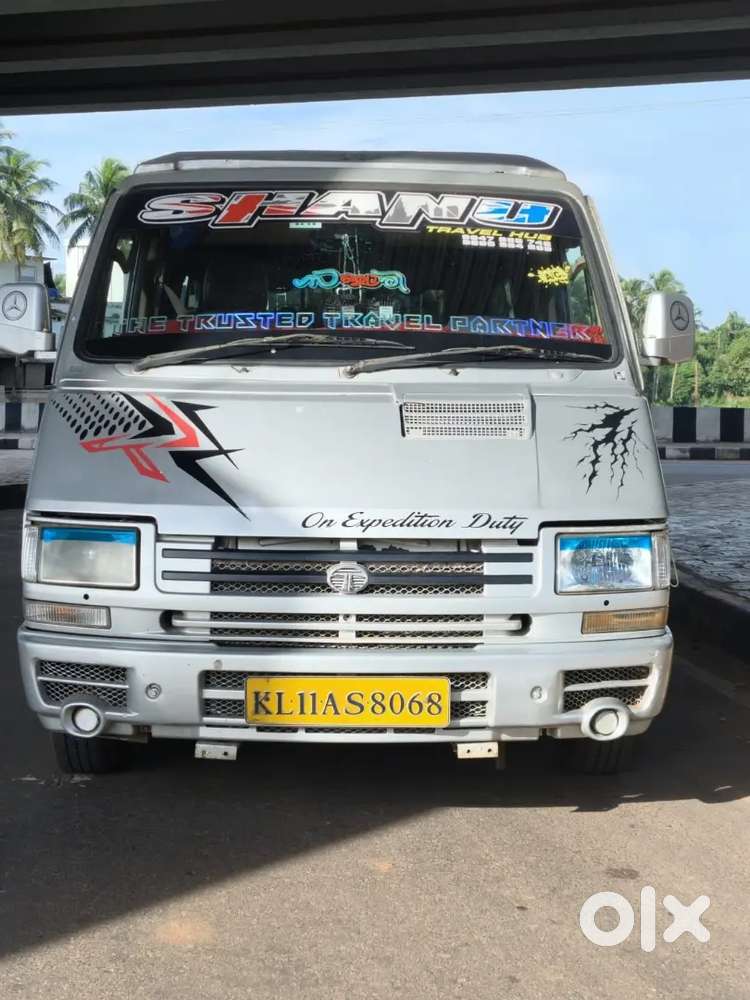 Tata Winger Deluxe 2013