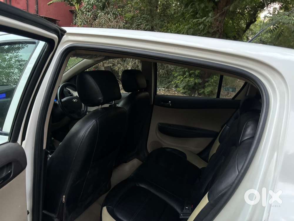 Hyundai I20 2013 Cng & Hybrids Well Maintained