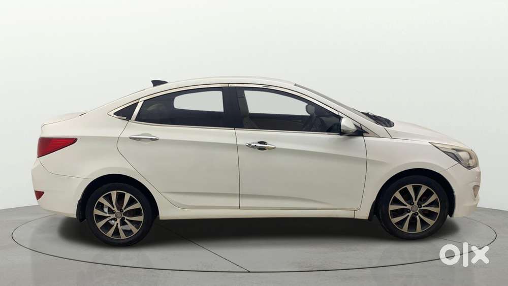 Hyundai Verna 1.6 Crdi Sx Option, 2016, Diesel