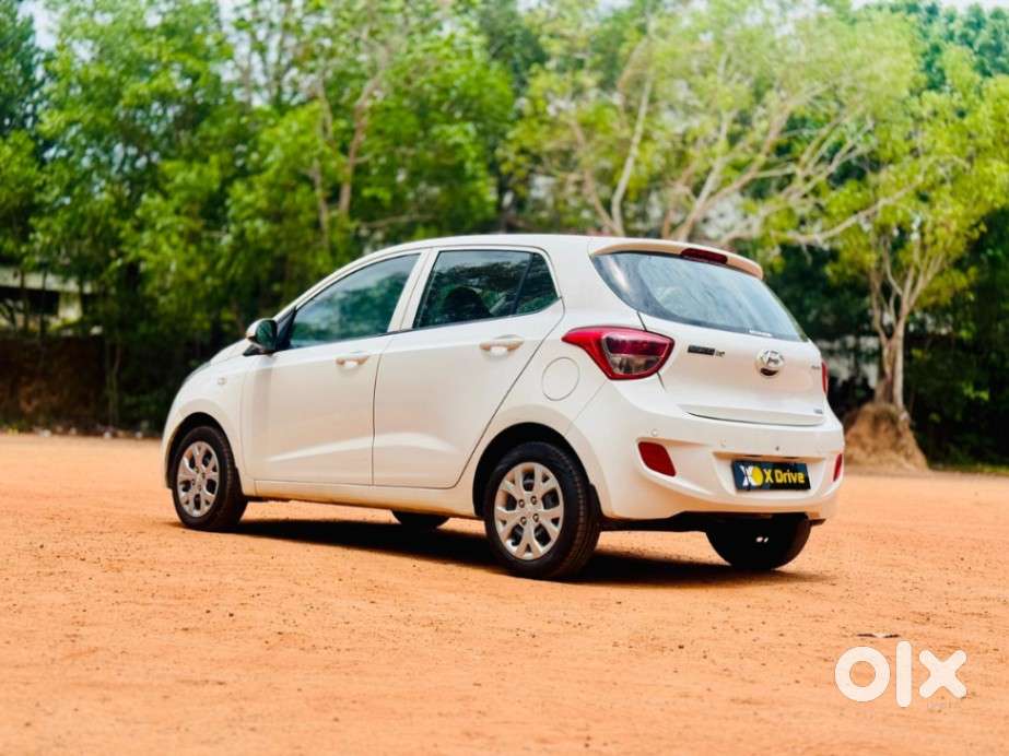 Hyundai Grand I10 2016-2017 Magna At, 2016, Petrol