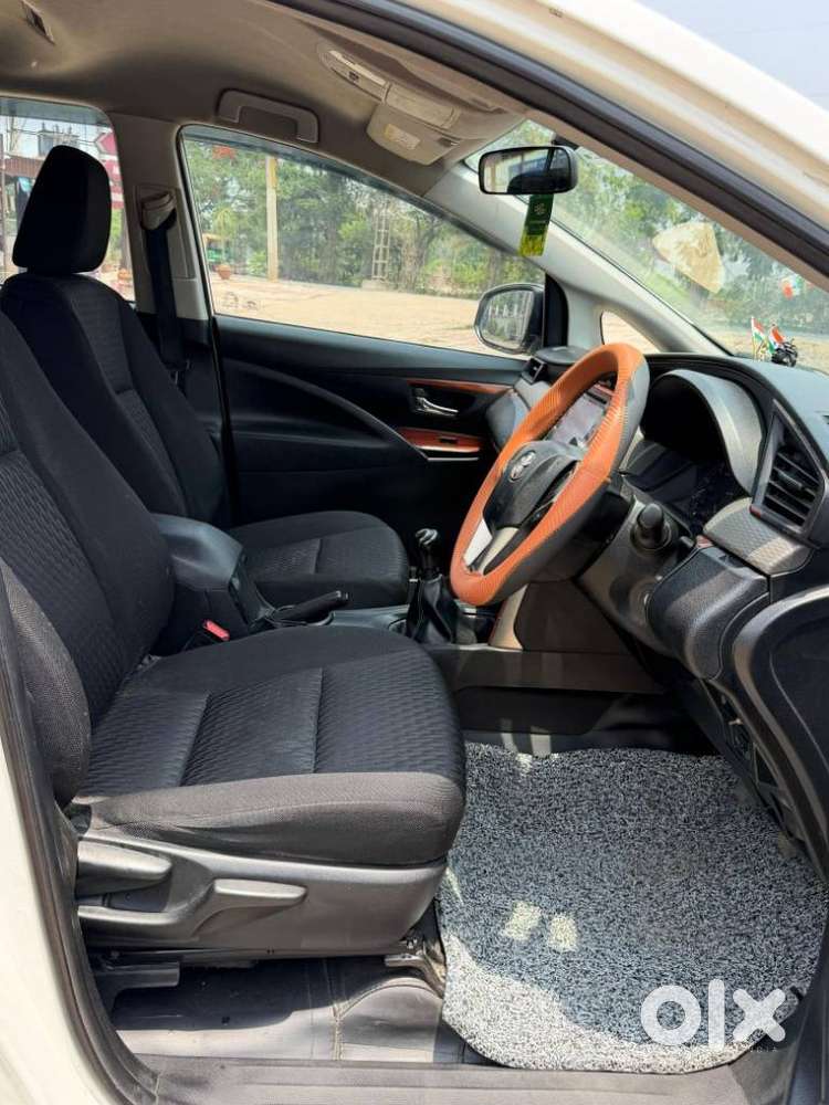 Toyota Innova Crysta 2.4 G Mt, 2019, Diesel