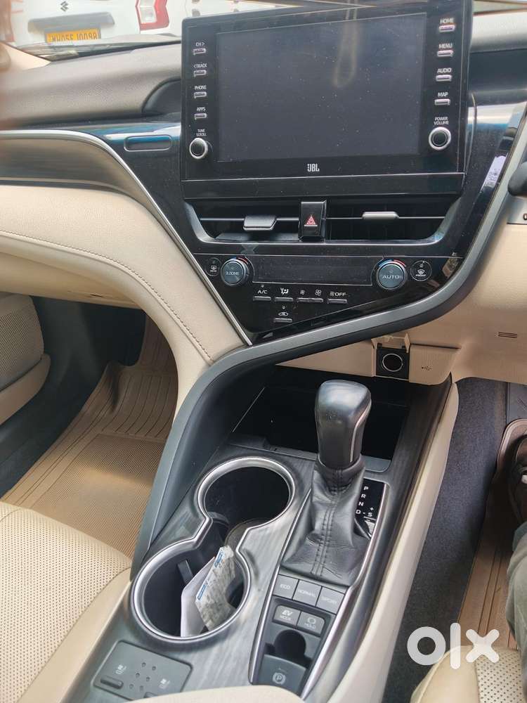 Toyota Camry Hybrid, 2024, Petrol