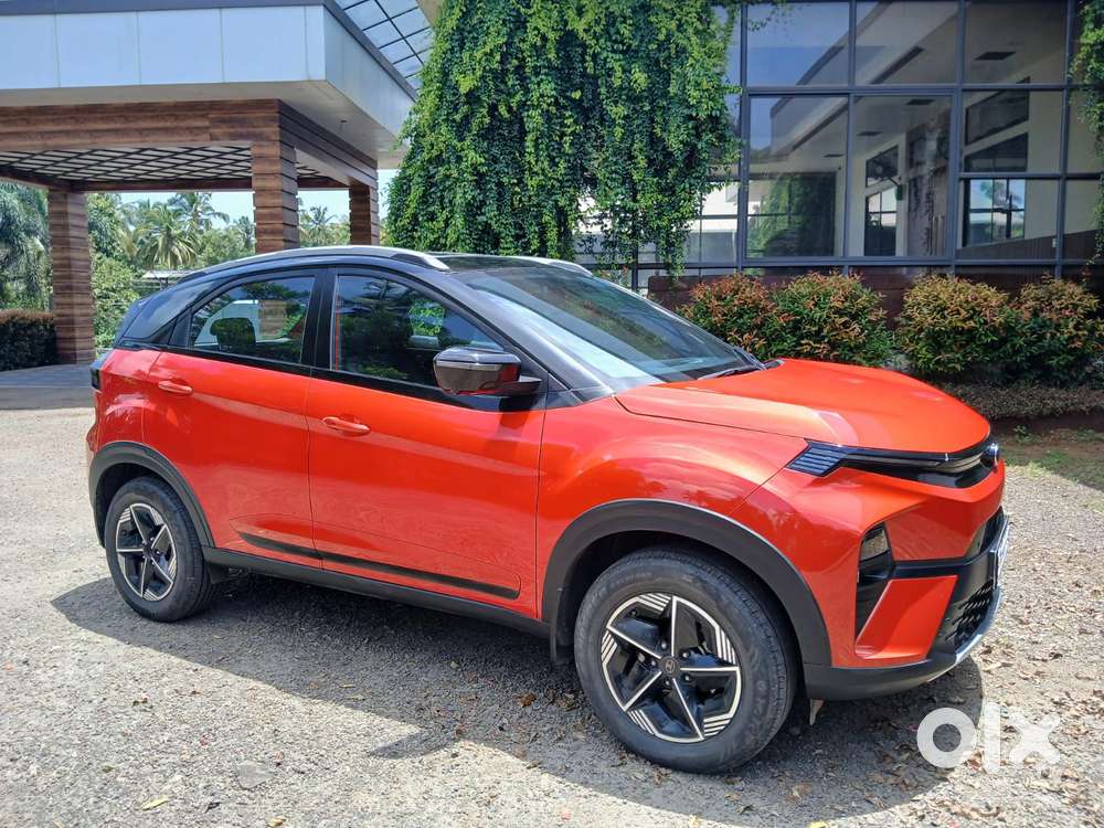 Tata Nexon Fearless Plus (ps) 1.2 Icng 6mt Red Dark Edition, 2024, P..