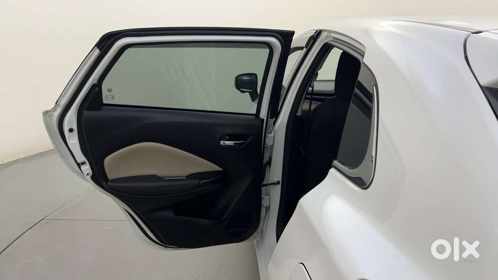 Toyota Glanza 1.2 V Amt, 2025, Petrol