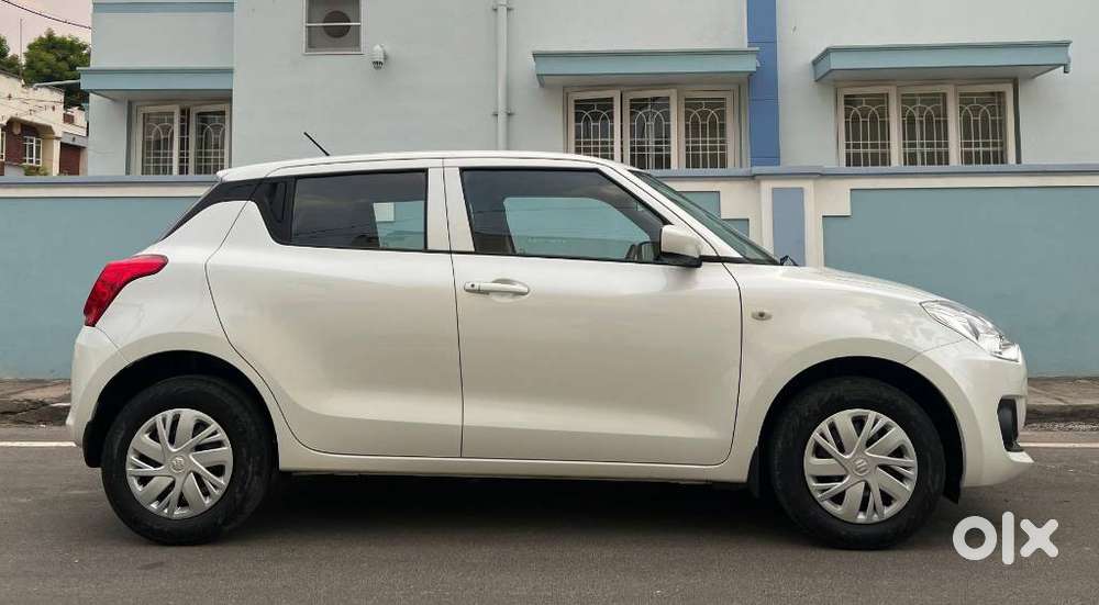 Maruti Suzuki Swift Lxi Option, 2024, Petrol