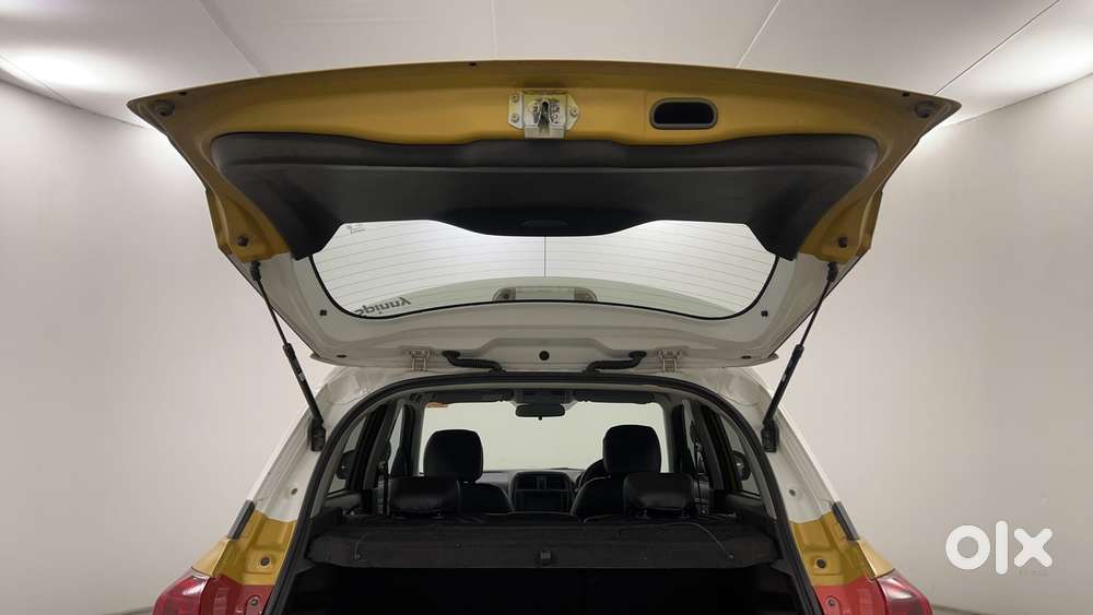 Maruti Suzuki Vitara Brezza Zdi Plus Amt Dual Tone, 2018, Diesel