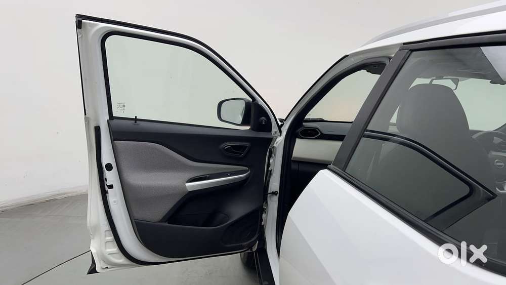 Nissan Magnite 1.0 Xe, 2022, Petrol