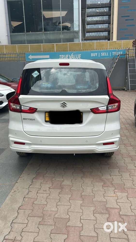 Maruti Ertiga Vxi 2025