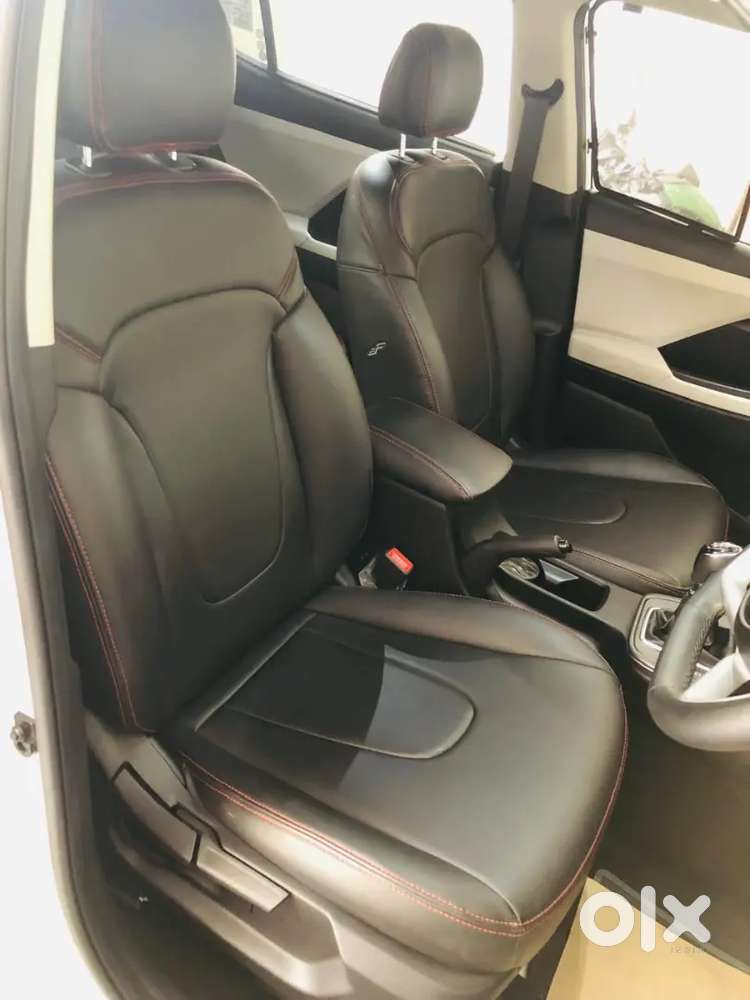 Hyundai Creta - Sx Mt Petrol - With Panaromic Sun Roof Well Maintained