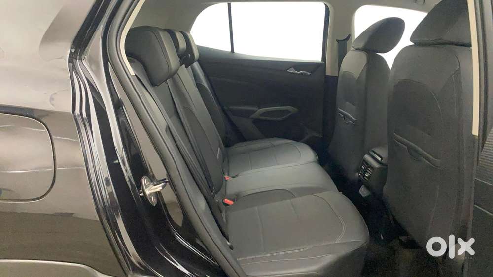 Skoda Kylaq Prestige At, 2025, Petrol
