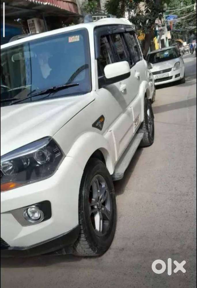 Mahindra Scorpio Classic 2015 Diesel Well Maintained