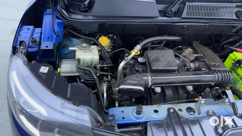Renault Triber Rxz Easy-r Amt, 2023, Petrol