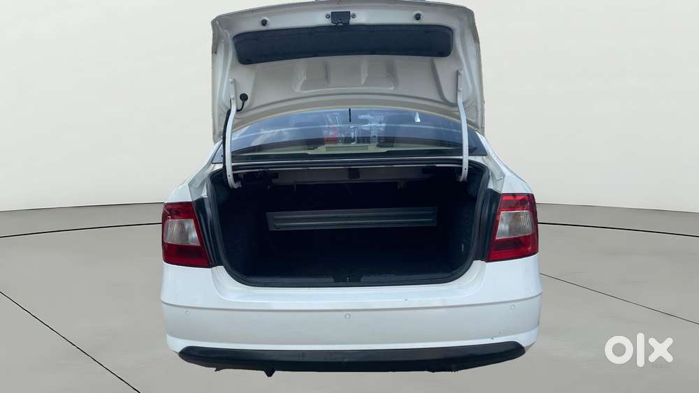 Skoda Rapid 1.6 Mpi Style, 2018, Petrol