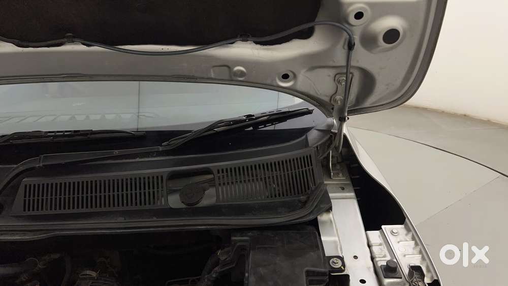 Renault Triber Rxz, 2022, Petrol