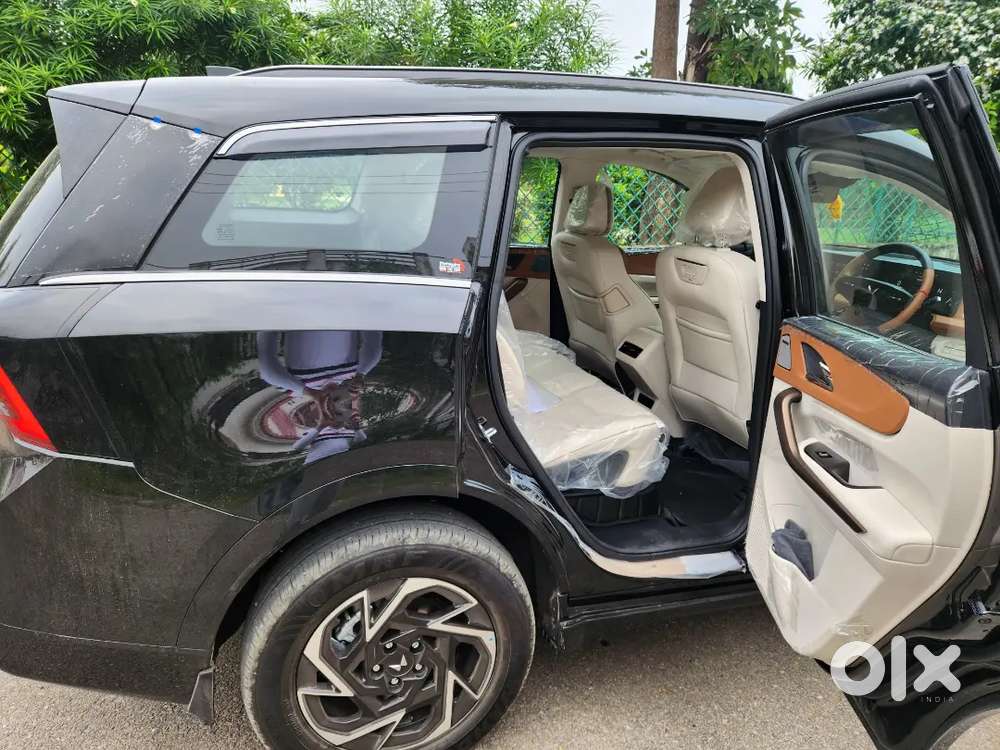 Mahindra Xuv 7xo Ax7 (t) 
2026 Diesel 1500 Km Driven