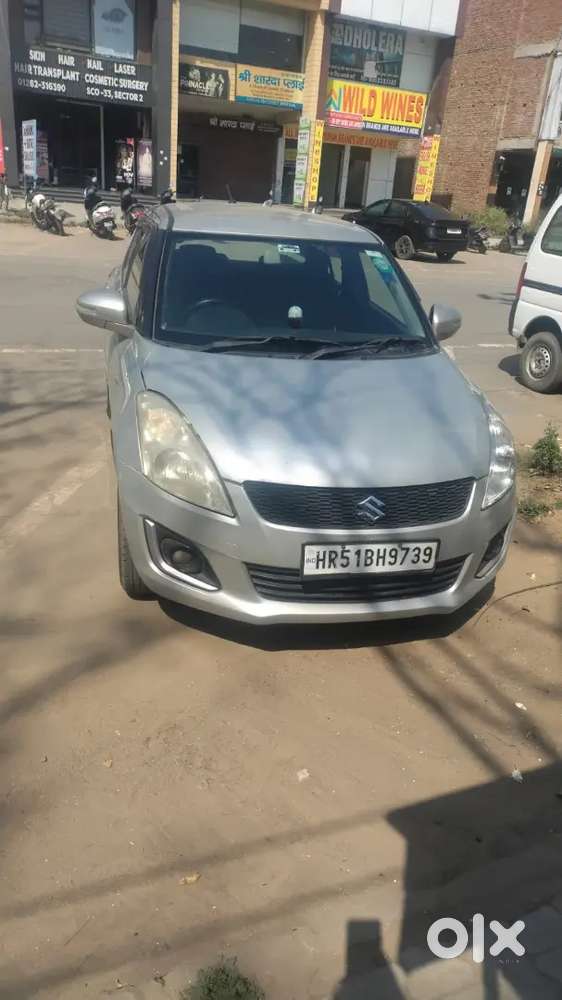 Maruti Suzuki Swift Vxi 2016