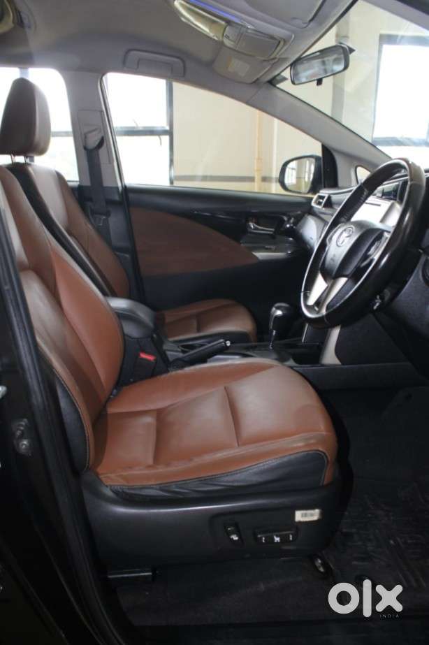 Toyota Innova Crysta 2.8 Z, 2016, Diesel