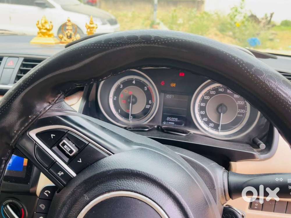 Maruti Suzuki Dzire (2018) Vdi