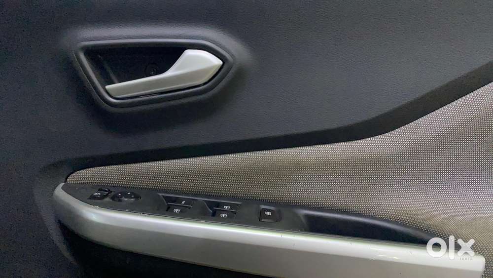 Nissan Magnite 1.0 Xl, 2022, Petrol