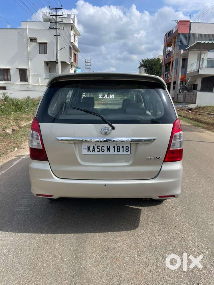Toyota Innova Diesel 2013