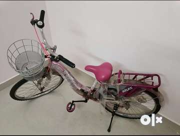 Girls hotsell new cycle