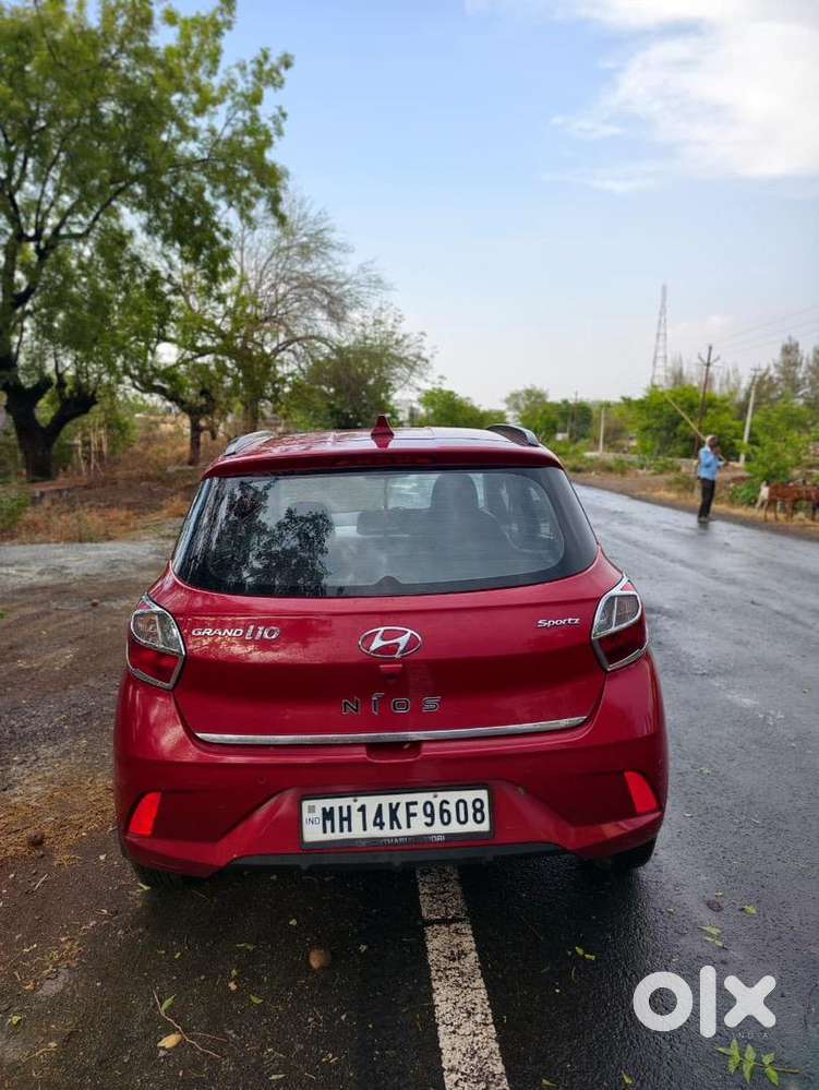 Brand New Condition I 10 Nios Sport Cng Model With New Tyer