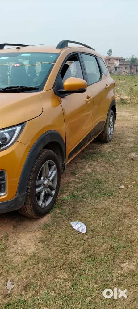 Renolt Triber Rxz All Paper Ok Full Condition Car 7seter