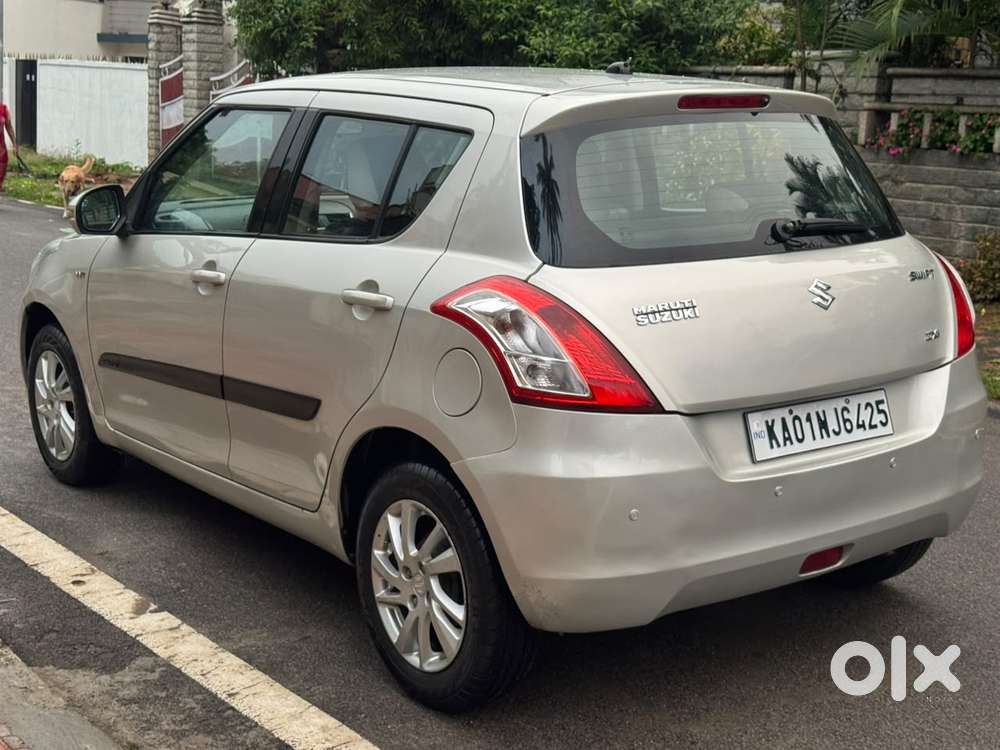Maruti Suzuki Swift Vvt Zxi Plus, 2011, Petrol