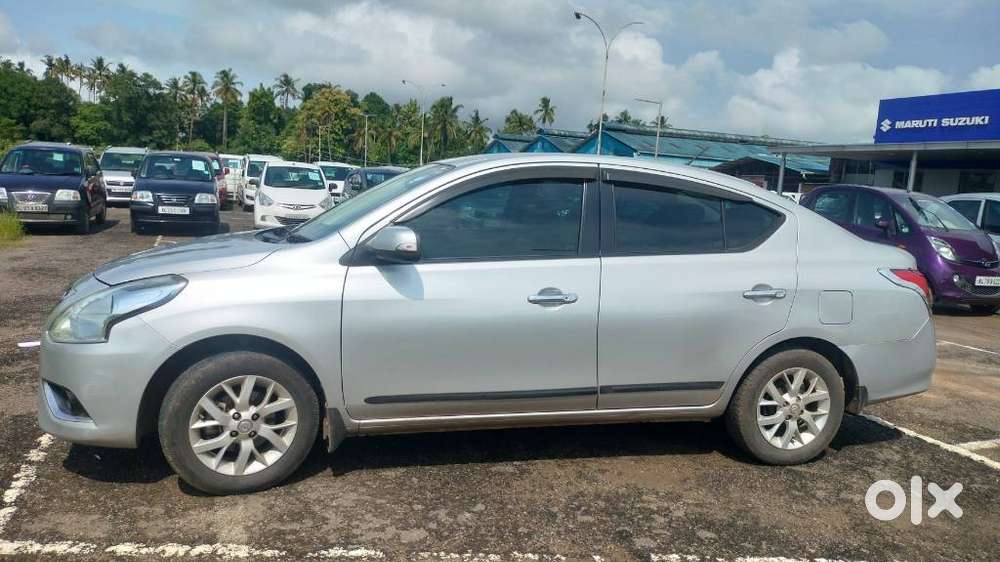 Nissan Sunny, 2017, Petrol