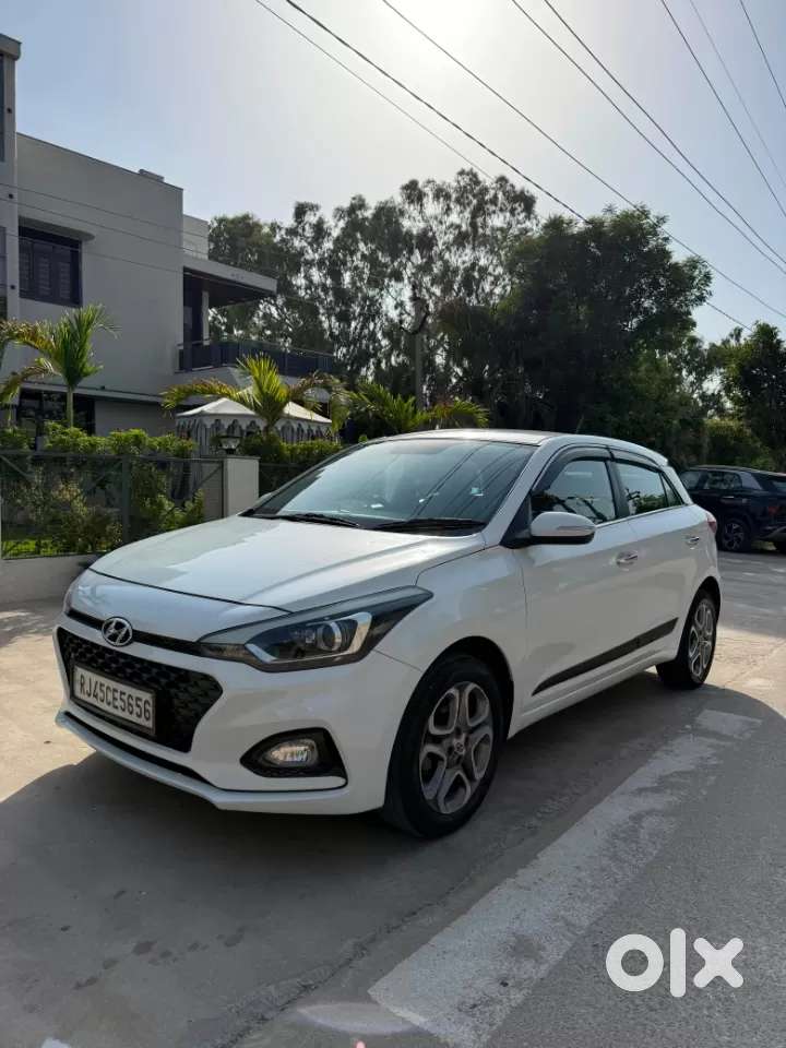 Hyundai Elite I20 Asta Option, 2018, Petrol