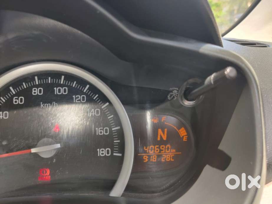 Maruti Suzuki Celerio Zxi At, 2015, Petrol