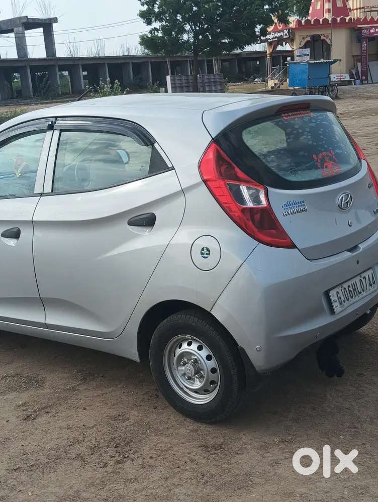 Hyundai Eon 2017 Petrol 13000 Km Driven
