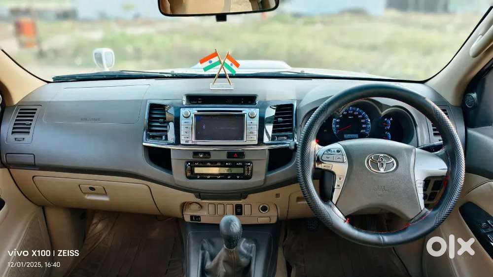 Toyota Fortuner 2012 Diesel Mh20