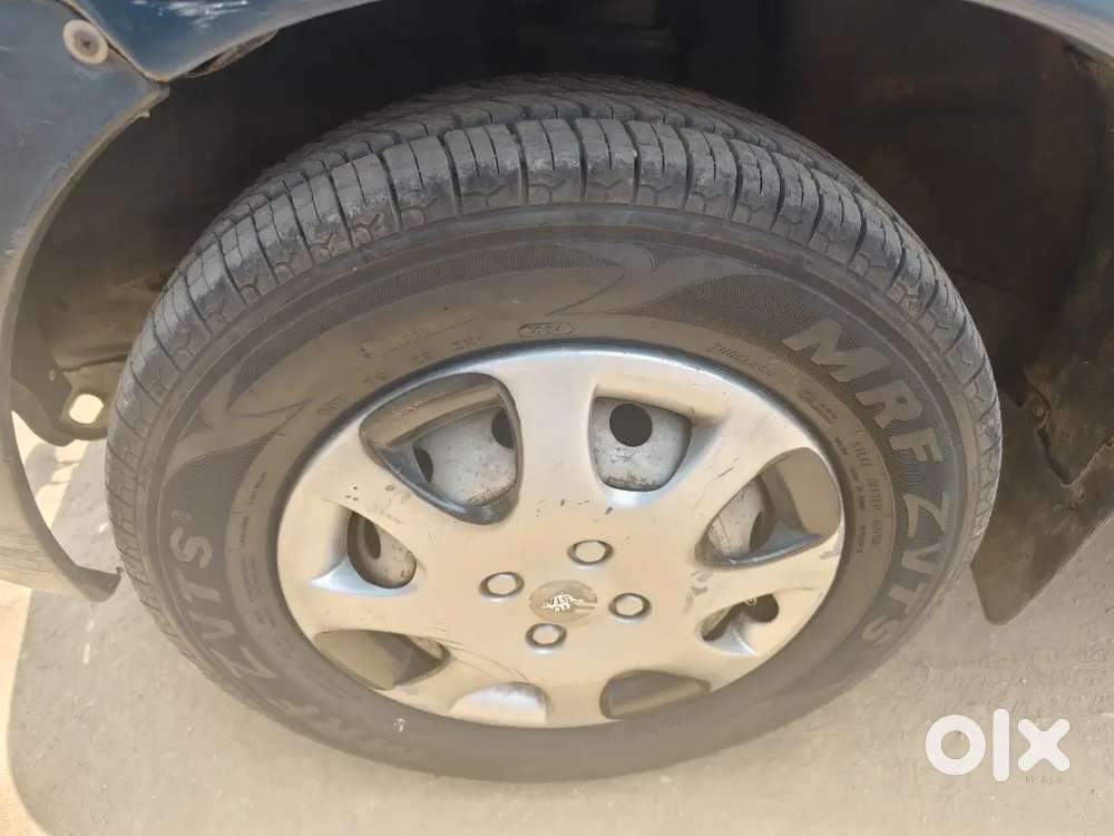 4 Seel Tyres New Battery
