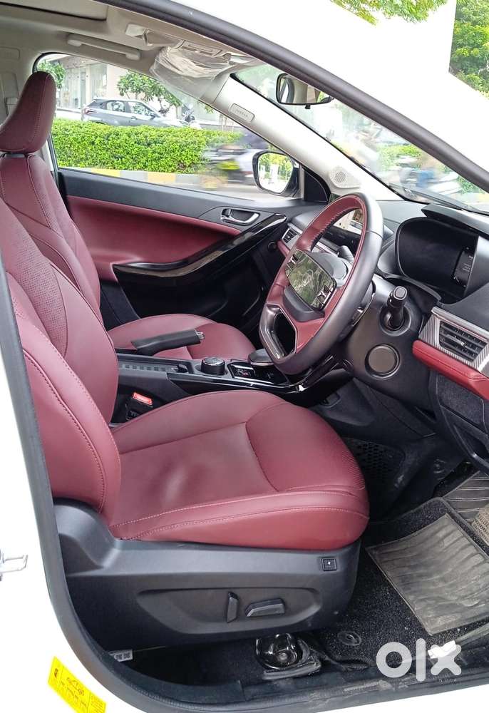 Tata Curvv Accomplished S 1.2 Revotron Petrol 7dca, 2025, Petrol