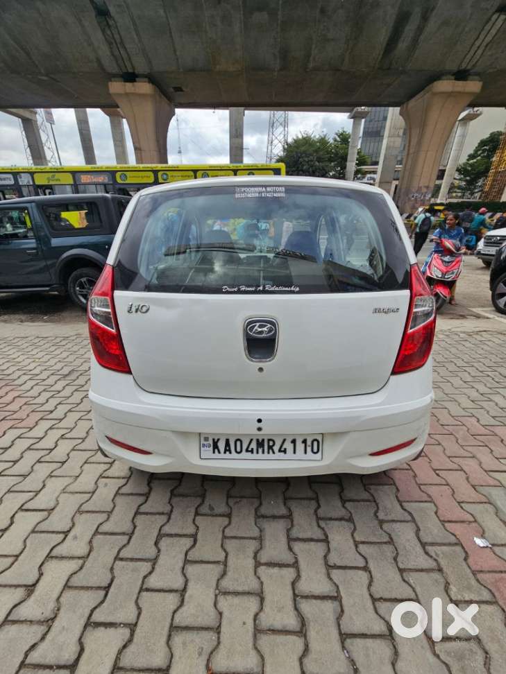 Hyundai I10 Magna O, 2016, Petrol