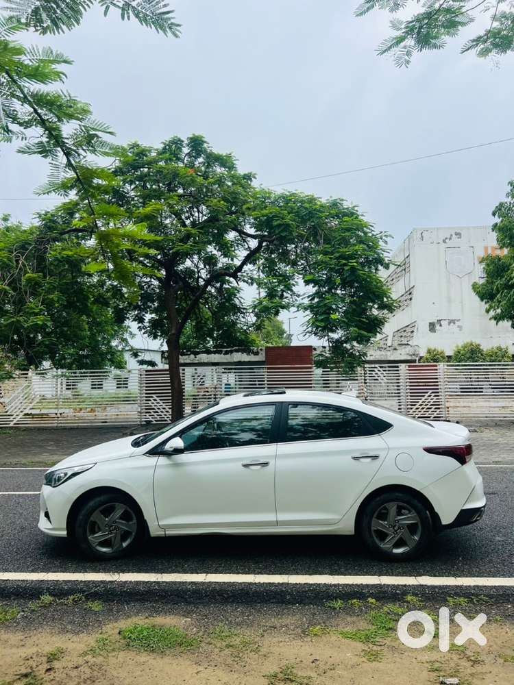 Hyundai Verna Petrol 2022