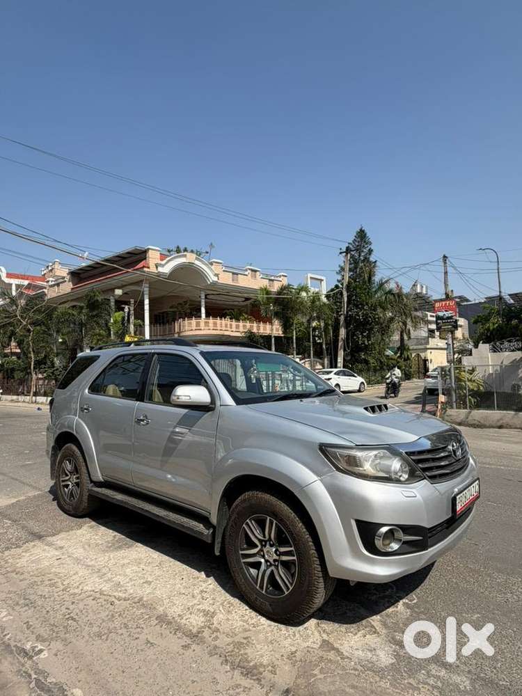 Toyota Fortuner 2012 Diesel 156000 Km Driven