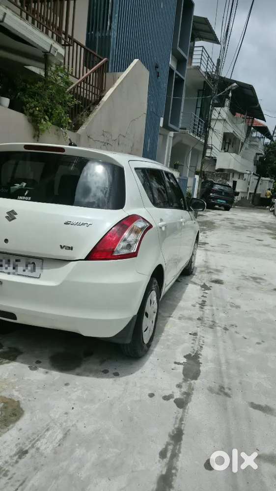 Maruti Suzuki Swift 2012 Diesel 88000 Km