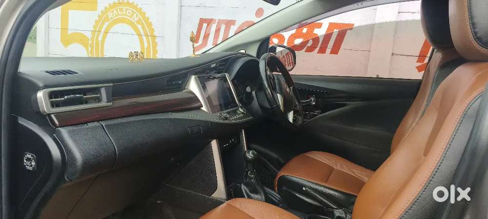 Toyota Innova Crysta 2019