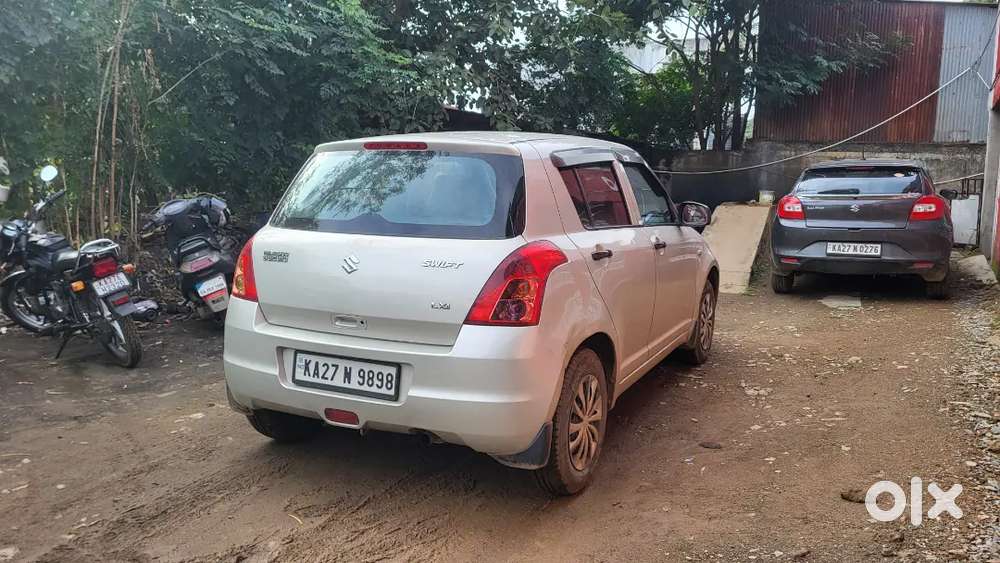 Swift Maruti Suzuki 2010 Year Lxi