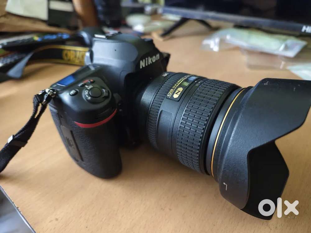 Nikon D780 with 24-120mm f4 +50mm f1.8 sale. 2 years warranty left