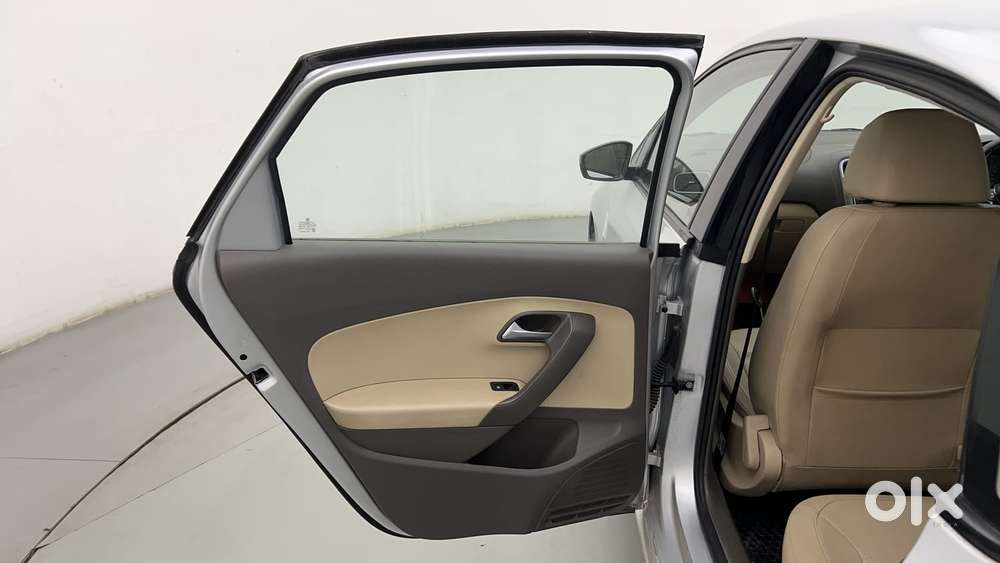 Volkswagen Vento 2013-2015 1.2 Tsi Highline At, 2017, Petrol