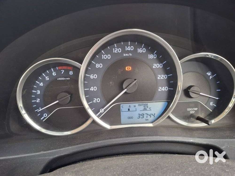 Toyota Corolla Altis J, 2018, Petrol