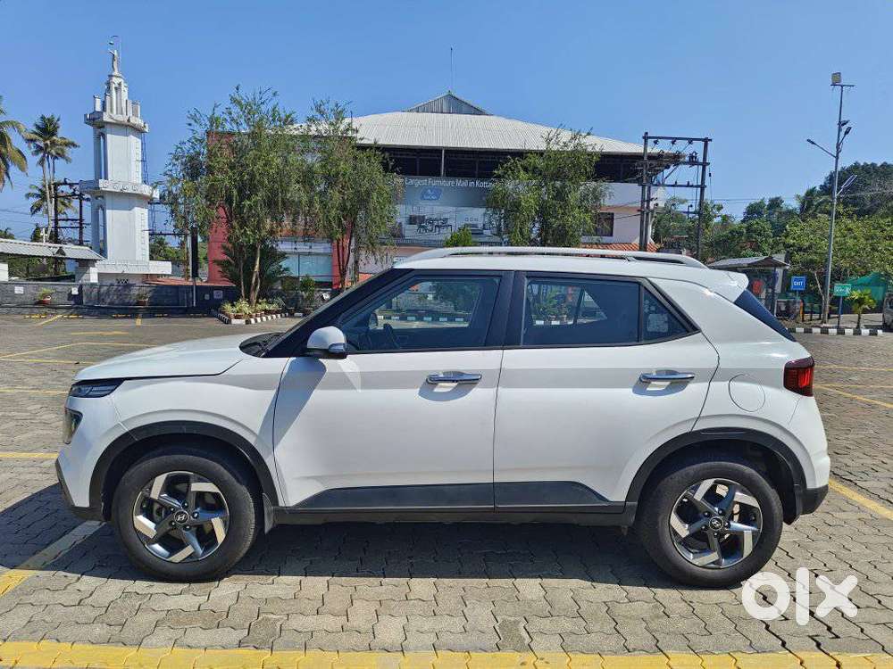 Hyundai Venue 1.0 Sx Turbo Imt, 2020, Petrol